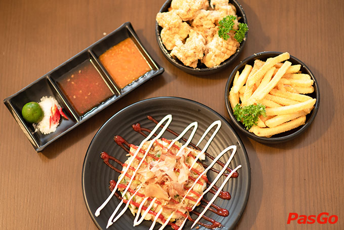 Nhà hàng Hotpot Kingdom Trung Hòa 5