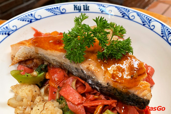 Ký Ức Cafe & Restaurant - Đường số 3-12