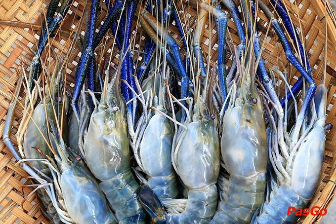 Lẩu Tôm Sen Đào - Phó Đức Chính-2