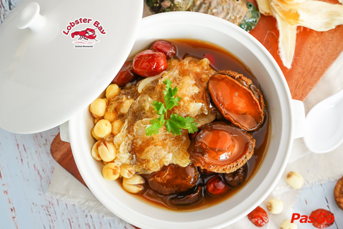 Nhà hàng Lobster Bay Trương Công Định 12