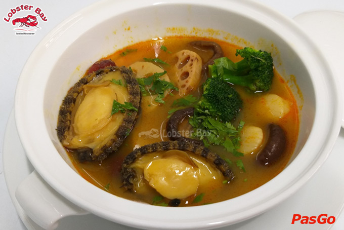 Nhà hàng Lobster Bay Trương Công Định 16