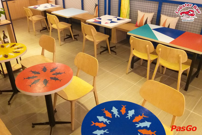 Nhà hàng Lobster Bay Trương Công Định 17