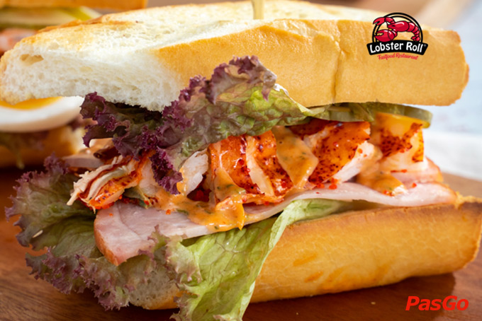 Nhà hàng Lobster Roll Trương Công Định 11