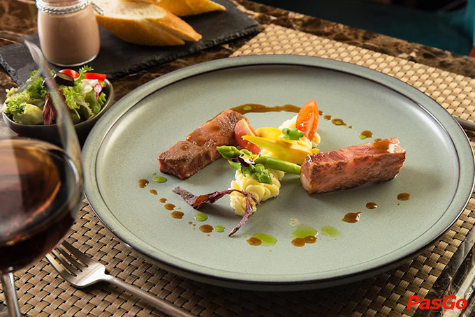 Nhà hàng Maison Hoàng Cầu   3