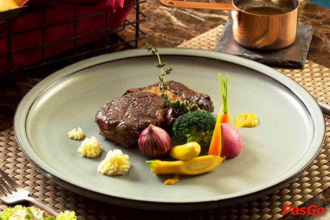 Nhà hàng Maison Hoàng Cầu   4