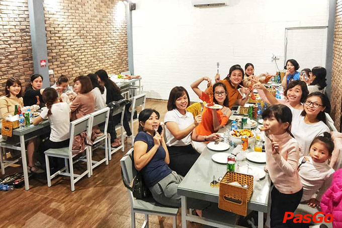 Nhà hàng Mr. Tôm Nguyễn Sơn  11