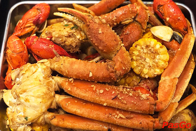 Nhà hàng Mr. Tôm Nguyễn Sơn  2