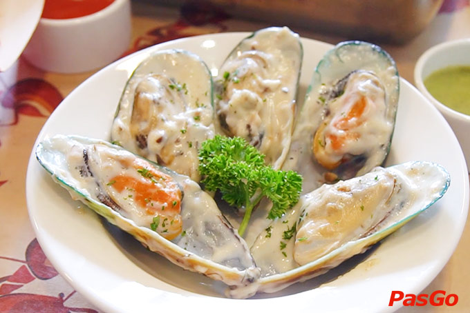 Nhà hàng Mr. Tôm Nguyễn Sơn  8