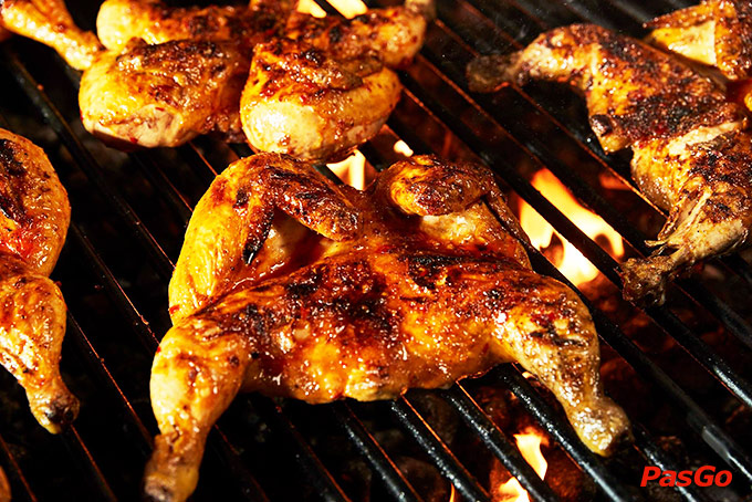 Nhà hàng Oporto Hồ Tùng Mậu 2