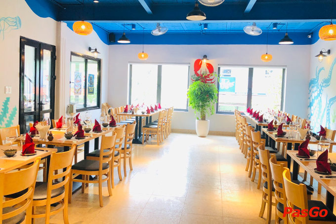 Nhà hàng Vua Thủy Tề Liên Trì  6