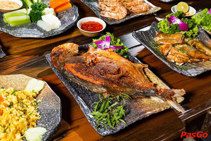 Nhà hàng Vườn Bia Hà Nội Nguyễn Thị Thập 10