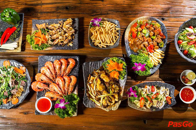 Nhà hàng Vườn Bia Hà Nội Nguyễn Thị Thập 14