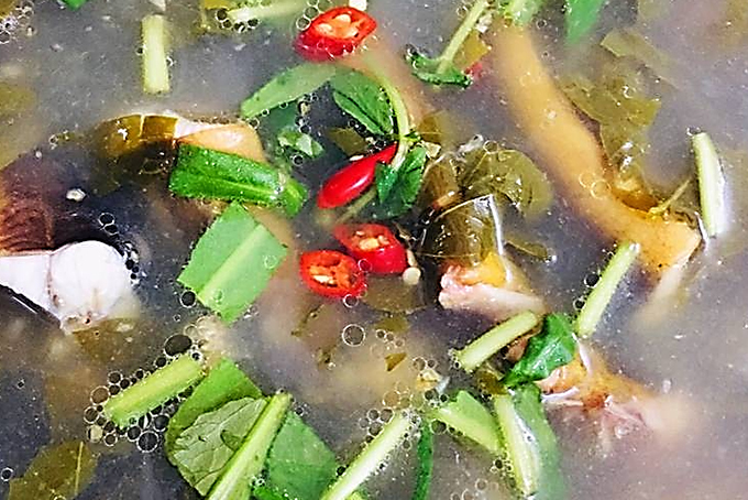 Cách thực hiện nhì khoản canh chua lươn ngon ‘hết sẩy’ cho 1 ngày nắng