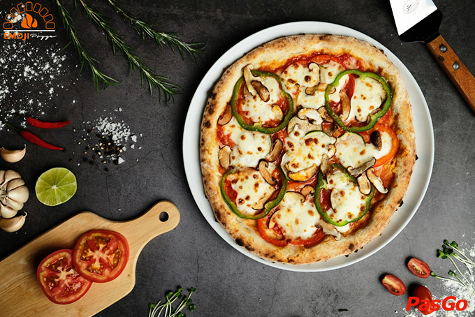 Nhà hàng Emoji Pizza Hoàng Dư Khương 5