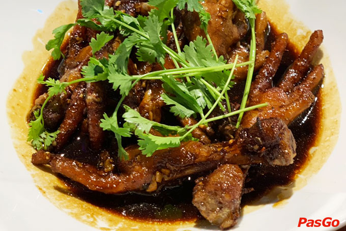 Nhà hàng H2 Phố - Lẩu & Nướng Trần Quý Cáp  7