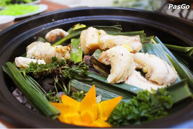 nhà hàng gộc quán đường thành 14