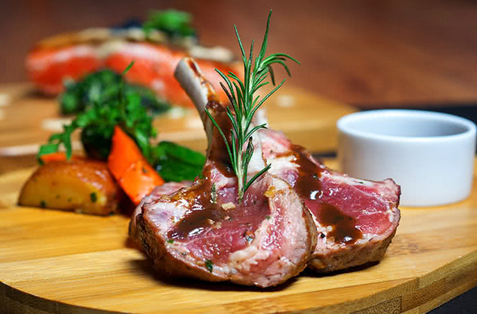 nhà hàng May Restaurant Đồng Khởi 18