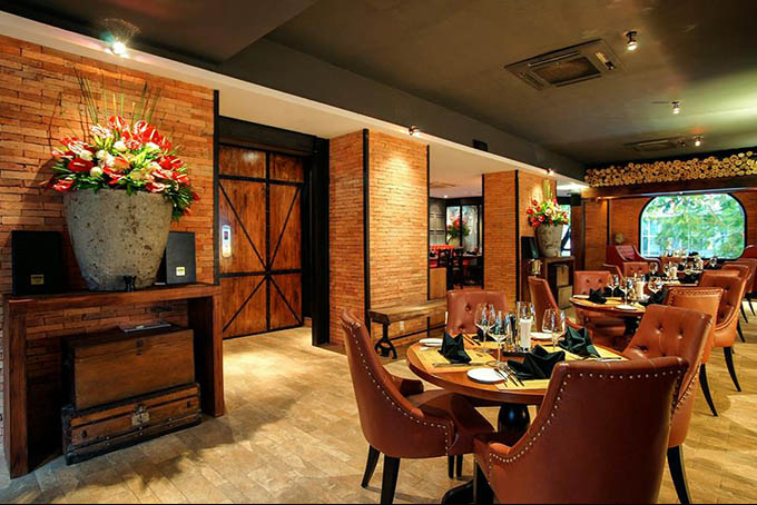 nhà hàng moo beef steak 44 đồng khởi 7