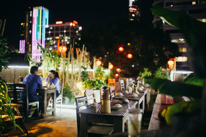 Mountain Retreat - Lê Lợi