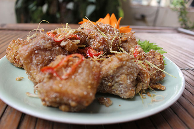 nhà hàng Ngoại Ô 19 Nguyễn Gia Thiều 12