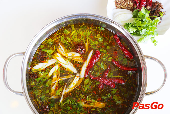 nhà hàng chuyên gia lẩu nguyễn trãi 10