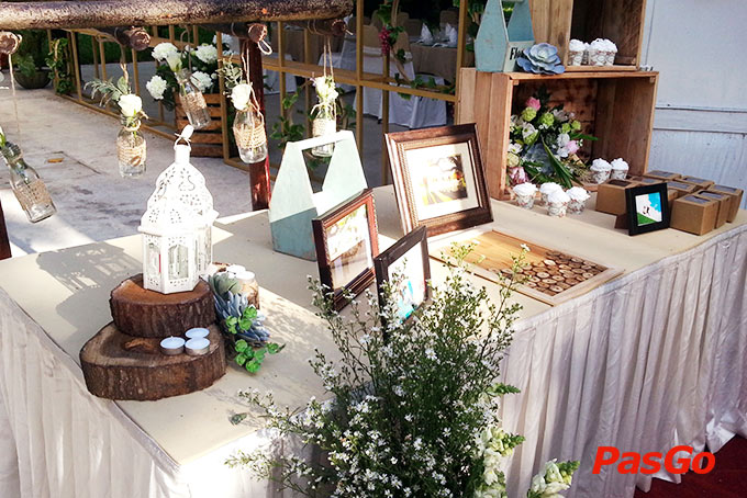 Nhà hàng Đông Hồ Eden 11