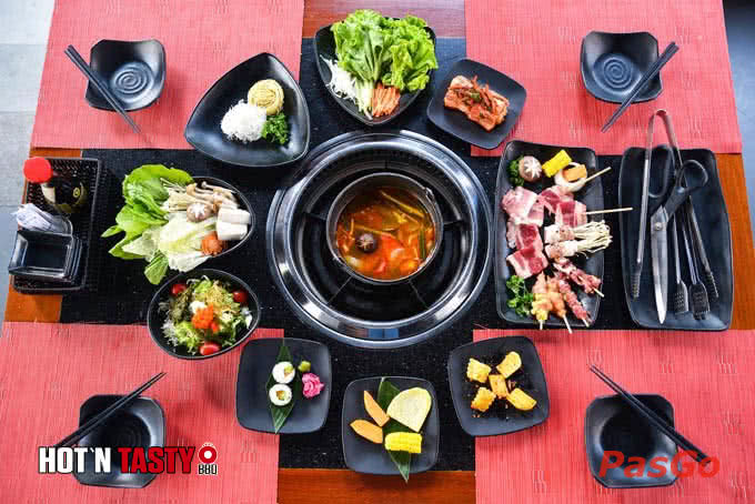nhà hàng hot n tasty giảng võ - 12