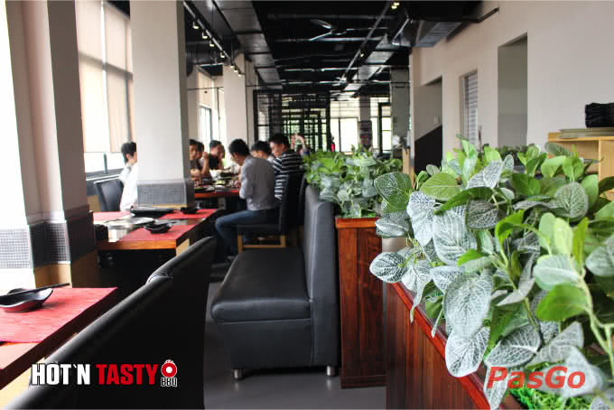 Các khoảng xanh là nét đặc trưng hot n tasty 81 láng hạ