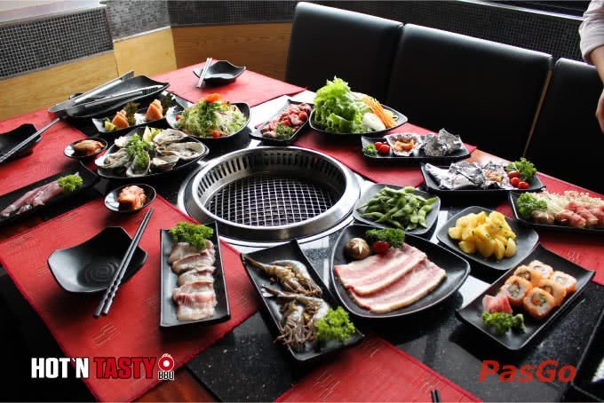 Các món nướng tẩm ướp đậm đà bên bếp lửa hot n tasty