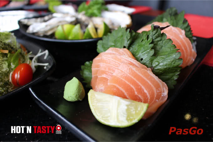 Cá hồi hot n tasty 81 láng hạ