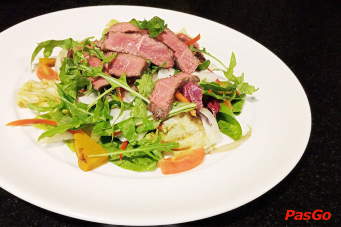 Chanh Bistro Rooftop Saigon Hồ Tùng Mậu 7