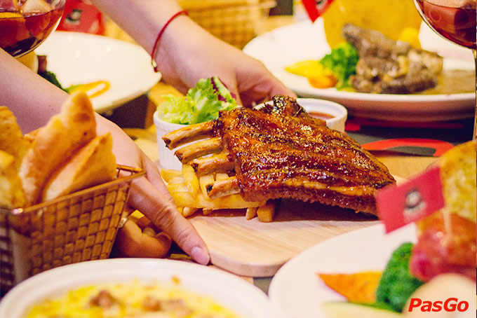 Gangnam Steak Xã Đàn 9