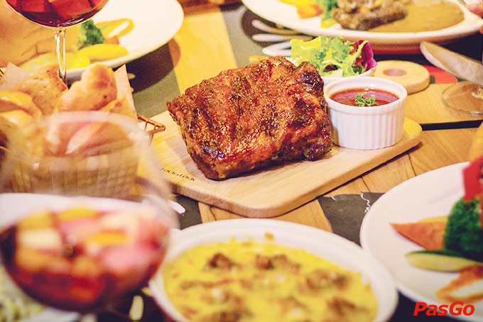 Gangnam Steak Xã Đàn 10