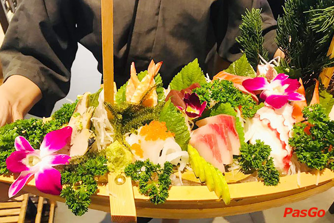 Kohaku Sashimi &Yakiniku - Vincom Center Landmark 81-9