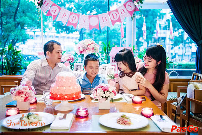 nhà hàng la brasserie khách sạn hotel du parc hanoi 2
