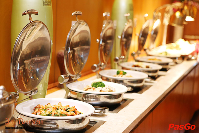 nhà hàng la brasserie khách sạn hotel du parc hanoi 10