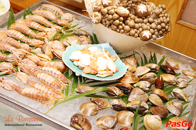 nhà hàng la brasserie khách sạn hotel du parc hanoi 15
