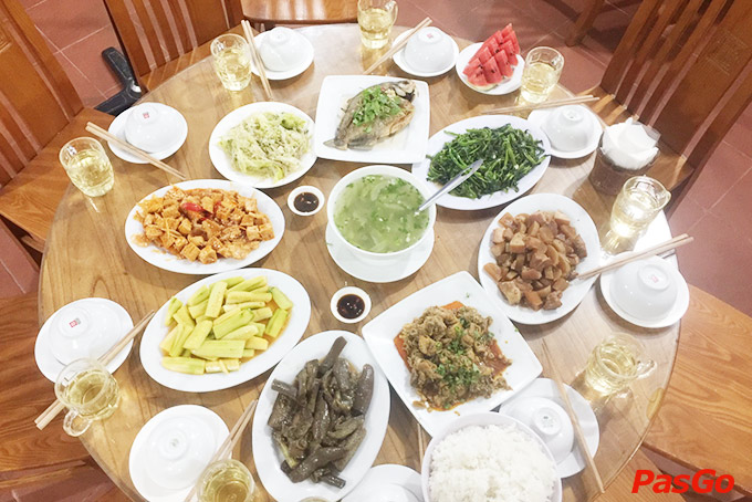 Nhà hàng Linh Trang Lê Quang Đạo 0