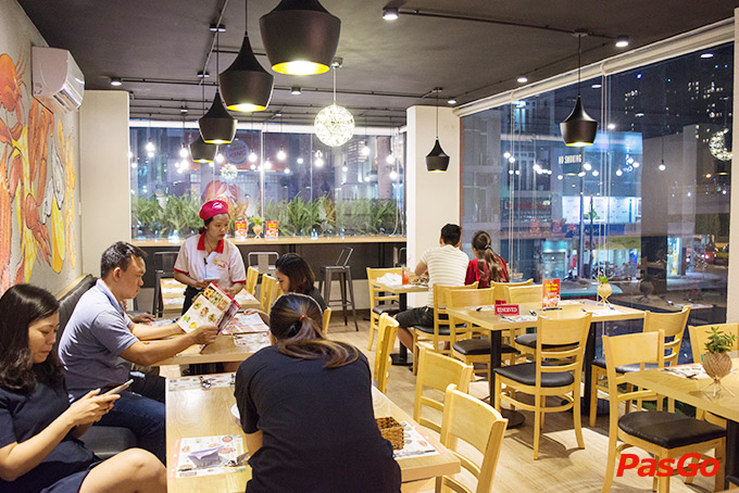 Nhà hàng hải sản kiểu Mỹ Lobster Bay Nguyễn Tri Phương 16