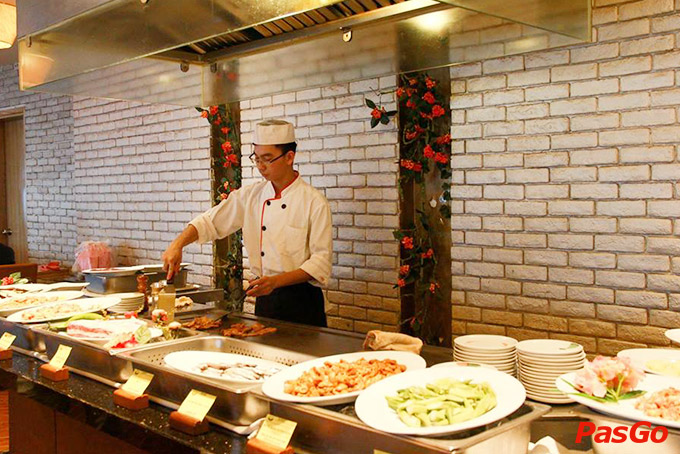 Một bữa tiệc báo hỉ ấm áp tại nhà hàng buffet Ngọc Mai Vàng