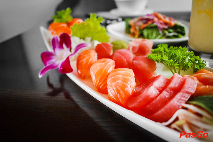 Nhà hàng Panorama Restaurant 9