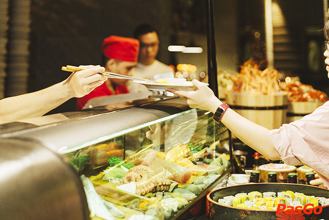 Nhà hàng Red Chilli Seafood Buffet 16