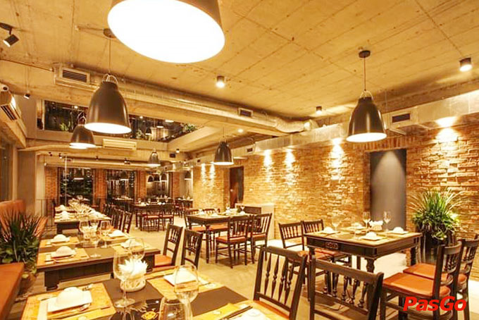 nhà hàng vua chả cá giảng võ - 13