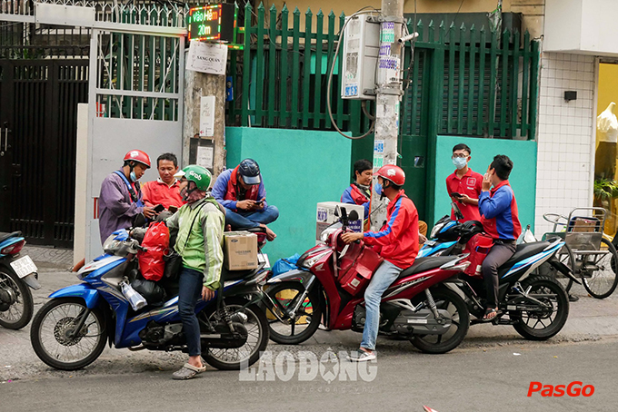 Xu hướng đặt đồ ăn online tăng trưởng qua mùa dịch 4