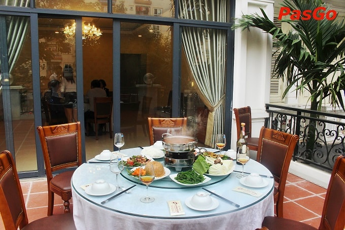 nhà hàng cá minh quân 12