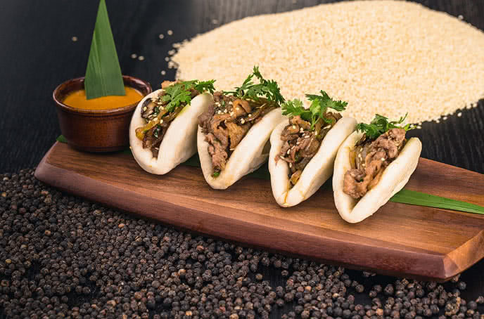 1982 Bistro Nguyễn Huệ 13