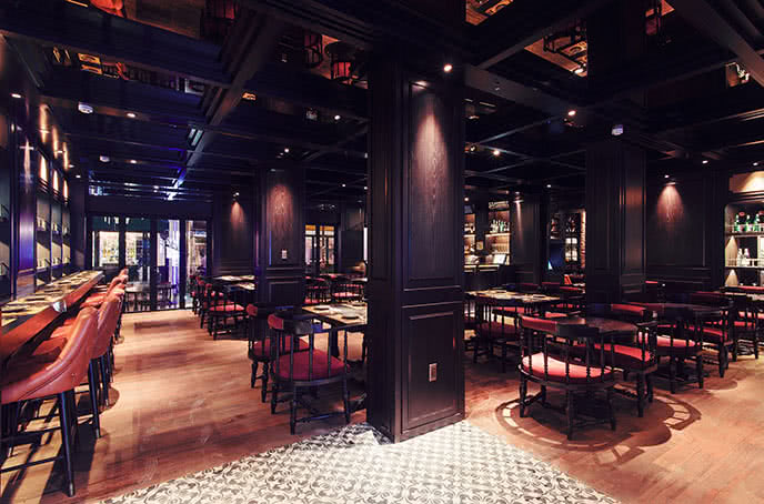 1982 Bistro Nguyễn Huệ 6