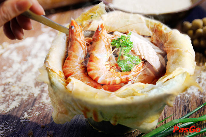 Eleven Restaurant & Cafe -20