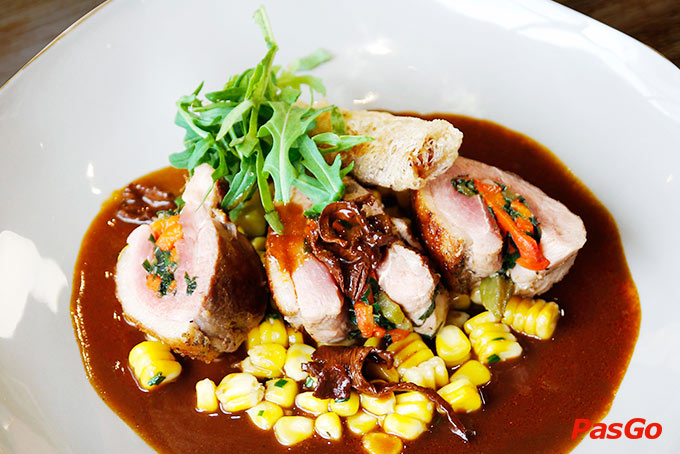 Eleven Restaurant & Cafe -19