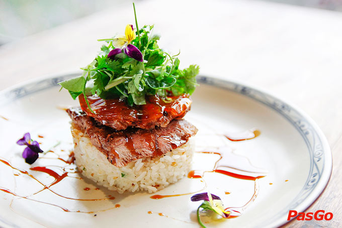 Eleven Restaurant & Cafe -10